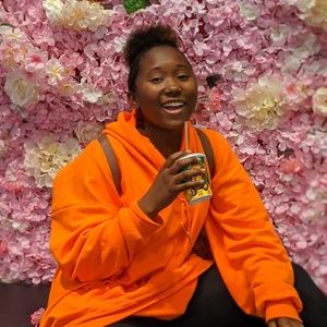 Meet your Posher, Kryslyn